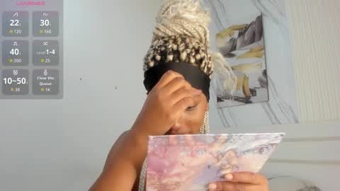 Snapshot of saralewwis chatting on 02-24-26, 10:02 Sara Lewis online show from 02-24-26, 10:02