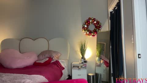 Back from Vacay  Follow for more here  online show from 09-28-25, 04:40