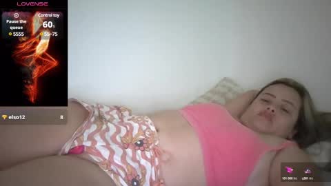 Snapshot of saramartinez100 chatting on 02-04-25, 09:41 sara martinez online show from 02-04-25, 09:41