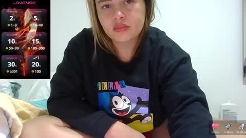 Snapshot of saramartinez100 chatting on 03-06-25, 04:07 sara martinez online show from 03-06-25, 04:07