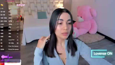 Sara online show from 12-07-24, 01:51