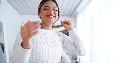 Sara online show from 12-14-24, 09:24