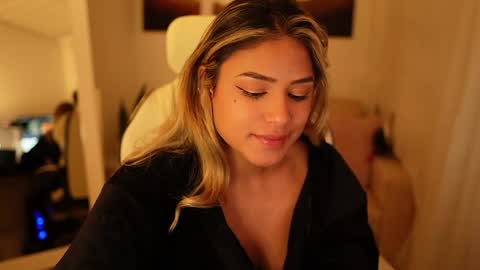 Sara online show from 12-20-24, 11:16