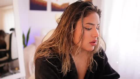 Sara online show from 12-26-24, 07:49