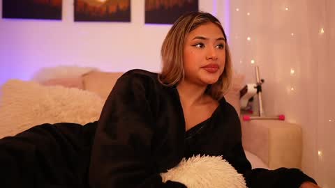 Sara online show from 12-29-24, 12:09