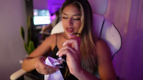 Sara online show from 01-30-25, 11:45