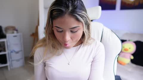 Sara online show from 02-04-25, 09:20