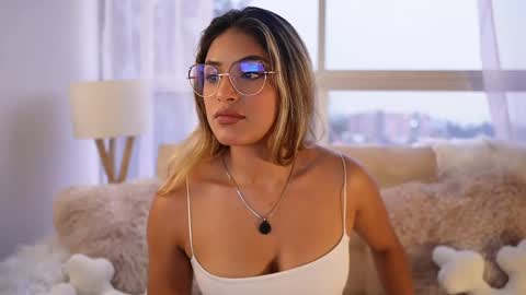 Sara online show from 03-07-25, 10:54