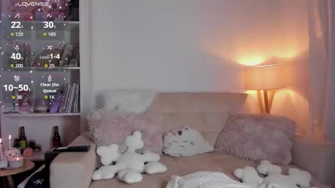 Sara online show from 10-20-25, 11:38