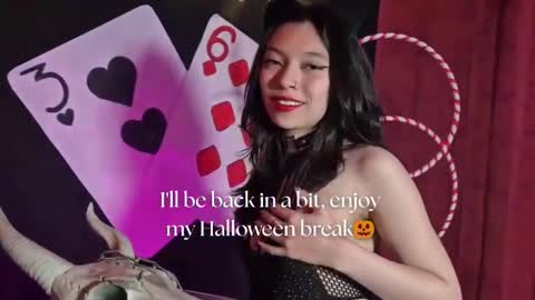   online show from 10-13-25, 11:54