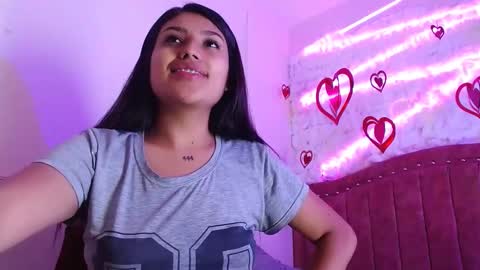 sarastonesx online show from 02-21-25, 08:29