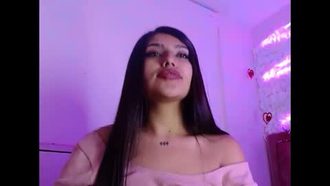 sarastonesx online show from 03-10-25, 10:37