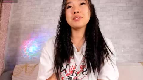 Sara online show from 10-04-25, 04:54