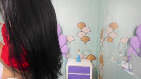 Sara  online show from 03-08-25, 01:36