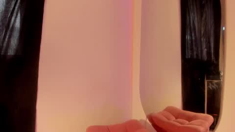 Sara  online show from 03-10-25, 05:39