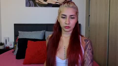 Snapshot of saratukkerr chatting on 02-11-25, 06:30 saratukkerr online show from 02-11-25, 06:30