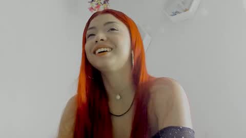 Saray  online show from 12-15-25, 07:18