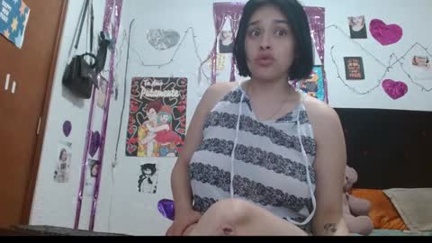 Snapshot of saray_extrovert1 chatting on 01-08-25, 02:35 Sara Jimenez online show from 01-08-25, 02:35