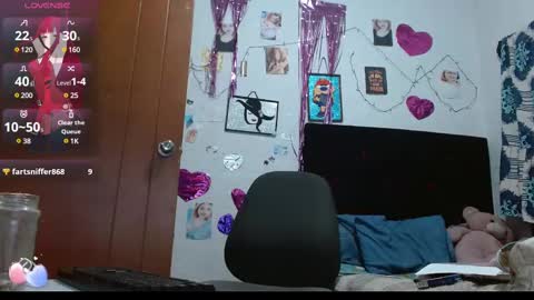 Snapshot of saray_extrovert1 chatting on 03-12-25, 06:07 Sara Jimenez online show from 03-12-25, 06:07