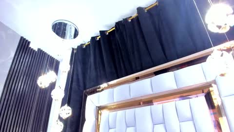 Snapshot of sarayroyse chatting on 09-27-25, 07:30 Saray online show from 09-27-25, 07:30