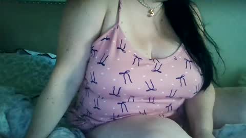 Sara online show from 09-28-25, 01:16