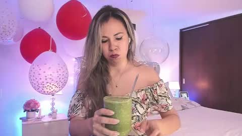 sarha online show from 02-18-25, 01:00