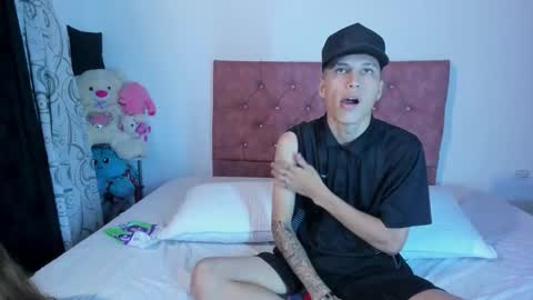  SARIYA Y ALEXIS  online show from 02-19-26, 11:39