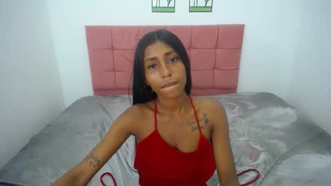 Snapshot of sarita_hot77 chatting on 12-06-24, 12:02 sarita_hot77 online show from 12-06-24, 12:02