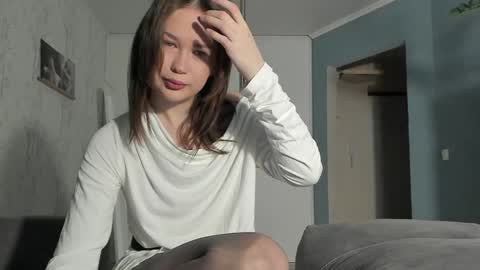 Sasha online show from 01-20-25, 03:37