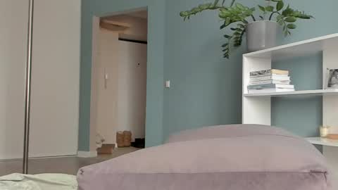 Sasha online show from 03-03-25, 07:43