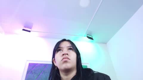 Sasha online show from 11-19-25, 03:17