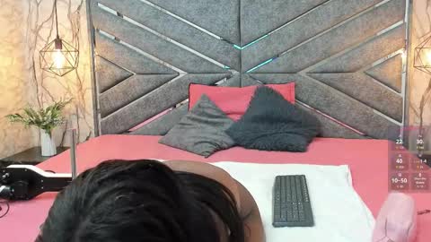 Snapshot of sasha_brownie_ chatting on 09-27-25, 08:14 Sasha online show from 09-27-25, 08:14