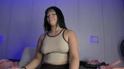 Sasha  online show from 04-15-26, 07:21