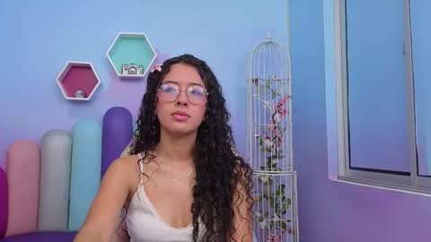 SashaMonroee  online show from 11-17-25, 11:43