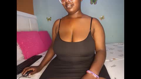 Snapshot of sassy100936 chatting on 02-20-26, 05:26 Spicyd online show from 02-20-26, 05:26