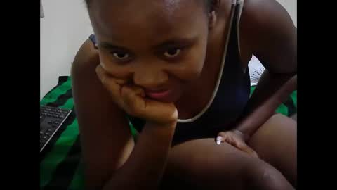 Snapshot of sassy_bella chatting on 02-22-25, 09:04 sassy_bella online show from 02-22-25, 09:04