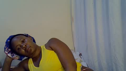 Snapshot of sassy_bella chatting on 09-14-25, 09:30 sassy_bella online show from 09-14-25, 09:30