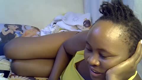 Snapshot of sassy_bella chatting on 09-14-25, 09:36 sassy_bella online show from 09-14-25, 09:36