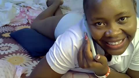 Snapshot of sassy_bella chatting on 09-21-25, 06:26 sassy_bella online show from 09-21-25, 06:26