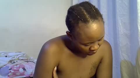 Snapshot of sassy_bella chatting on 09-26-25, 03:54 sassy_bella online show from 09-26-25, 03:54