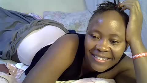 Snapshot of sassy_bella chatting on 10-04-25, 02:20 sassy_bella online show from 10-04-25, 02:20