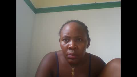 Snapshot of sassy_bella chatting on 11-19-25, 04:45 sassy_bella online show from 11-19-25, 04:45