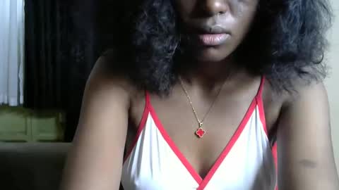 sassy_lyne online show from 12-04-25, 08:12