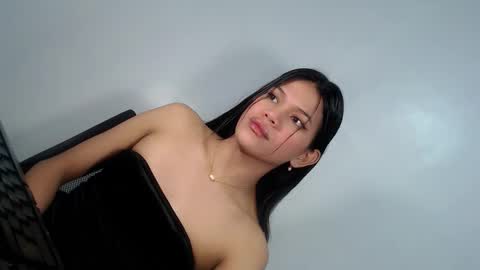 Snapshot of sassy_monie chatting on 01-08-25, 02:57 sassy_monie online show from 01-08-25, 02:57