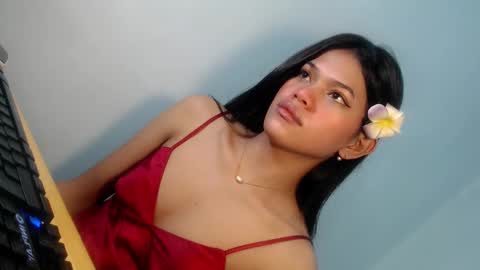 Snapshot of sassy_monie chatting on 01-09-25, 02:11 sassy_monie online show from 01-09-25, 02:11