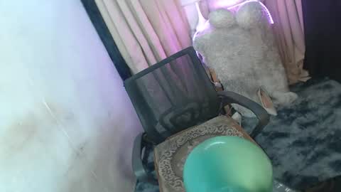  HERA  online show from 03-27-26, 09:47