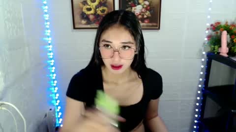 Snapshot of sassychixx699 chatting on 12-02-24, 12:40 Arci online show from 12-02-24, 12:40