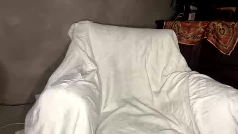 Lilah online show from 11-23-25, 01:05