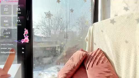 Snapshot of sassyt33n chatting on 02-22-25, 01:02 sassyt33n online show from 02-22-25, 01:02