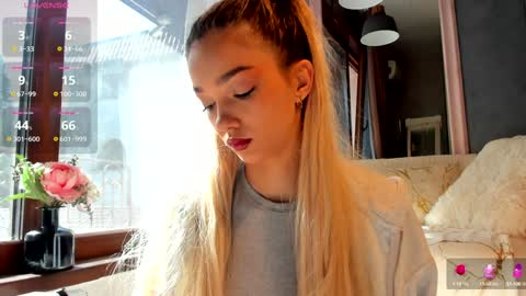 Snapshot of sassyt33n chatting on 10-11-25, 10:14 sassyt33n online show from 10-11-25, 10:14